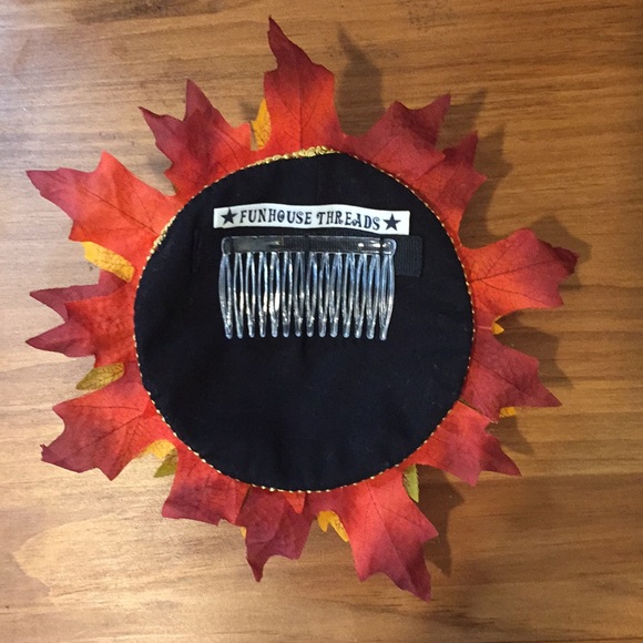 Fall Harvest Hair Clip Fascinator - Picture 6 of 6